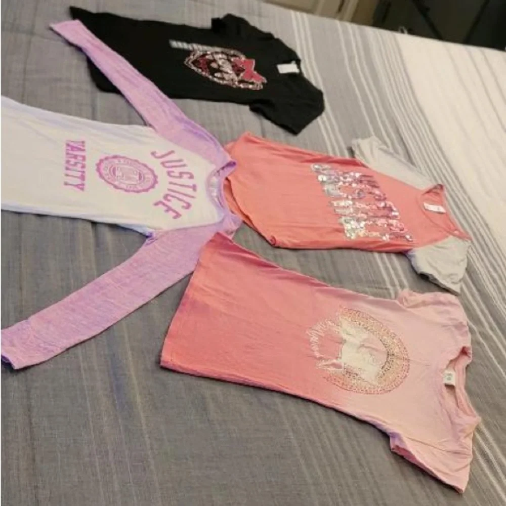4 GIRLS SIZE 8 SHIRTS SET - Picture 12 of 12